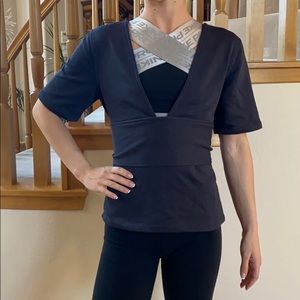 NWOT! NIKE shirt SMALL (perfect condition)